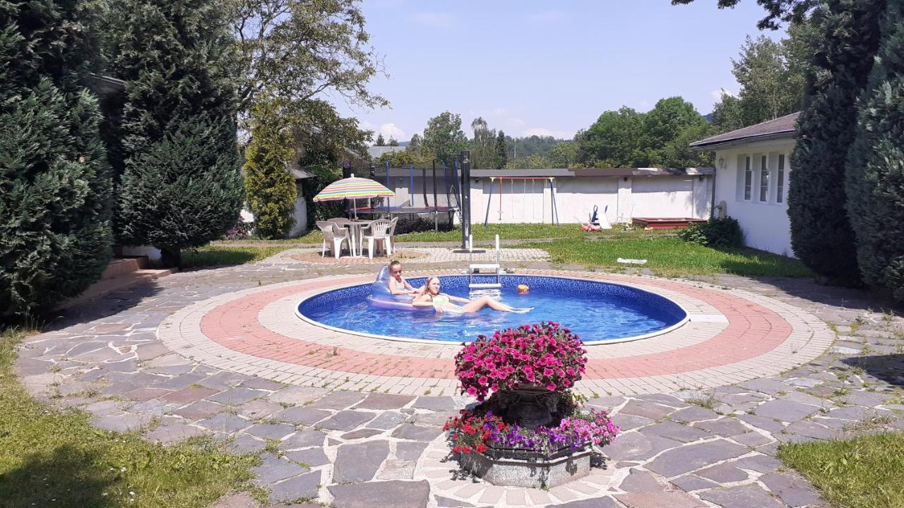 Resort Chribska Apartmany Adri Buitenkant foto