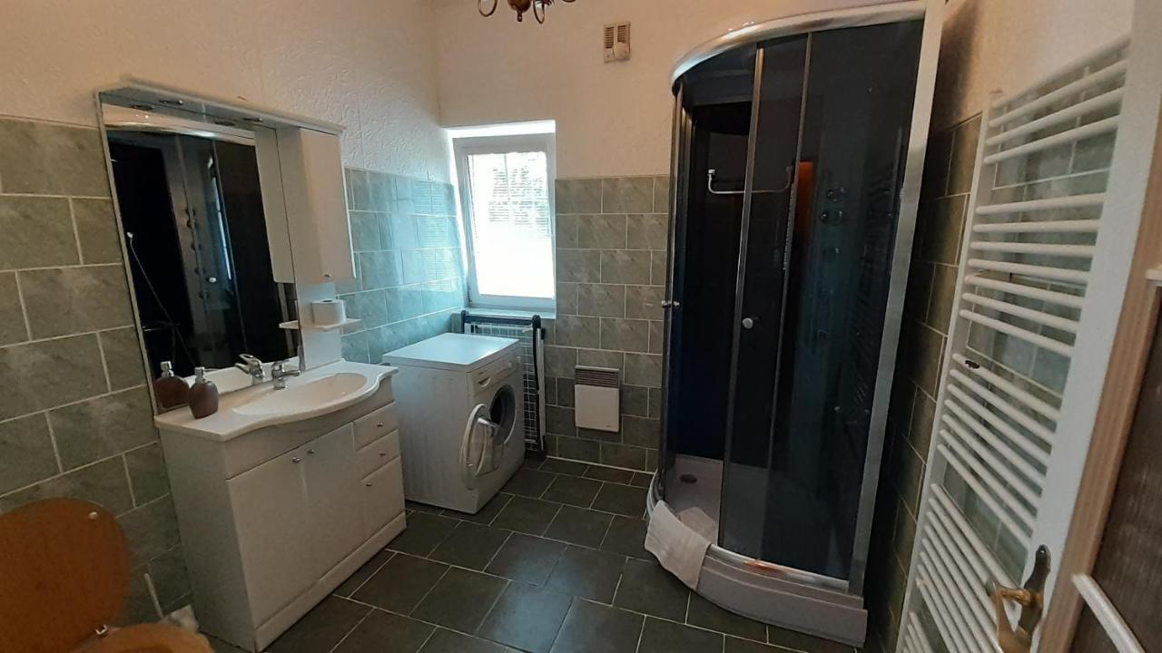 Resort Chribska Apartmany Adri Buitenkant foto