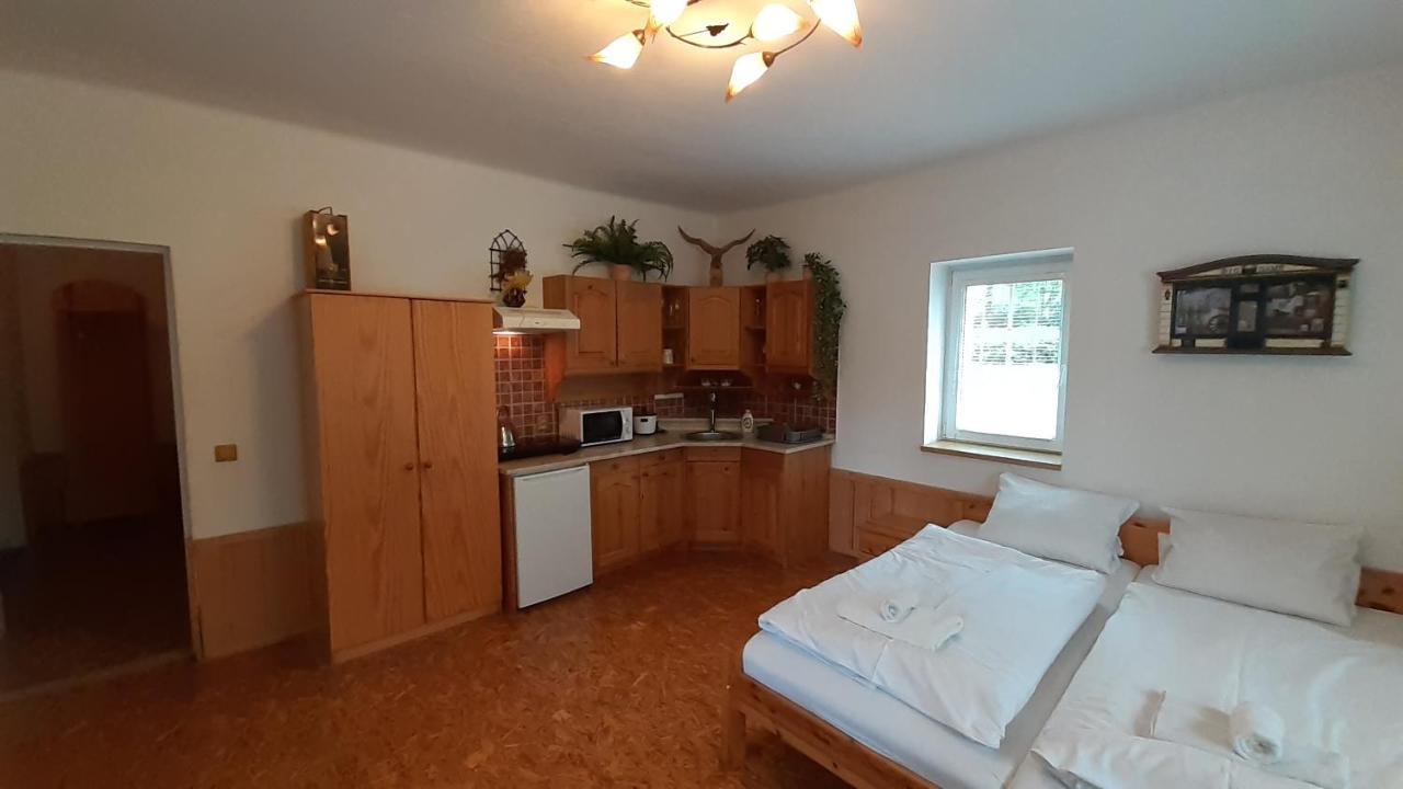 Resort Chribska Apartmany Adri Buitenkant foto