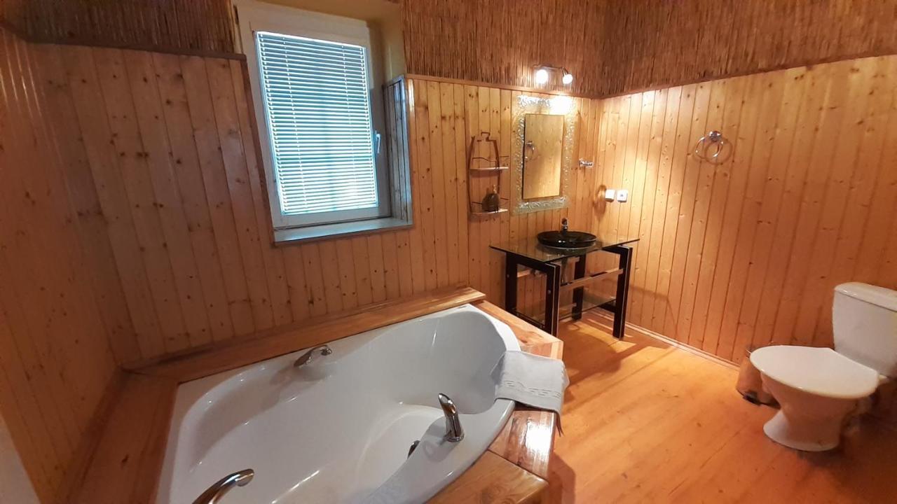Resort Chribska Apartmany Adri Buitenkant foto